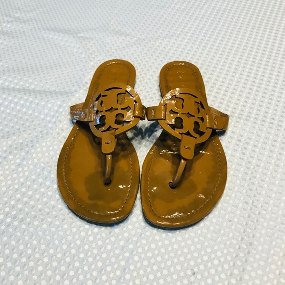 Tory Burch Miller patent leather sandals - Picture 10 of 15